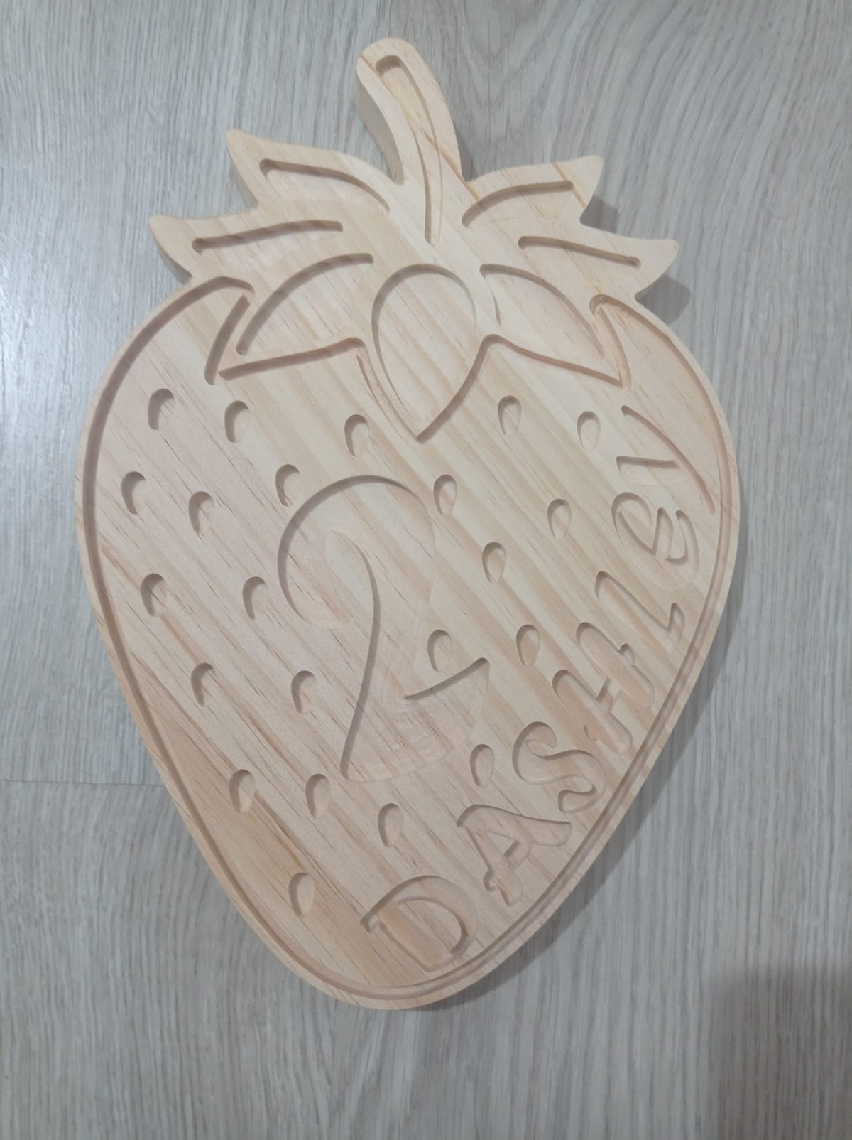 Tabla Decorativa Fresa Personalizada Infantil