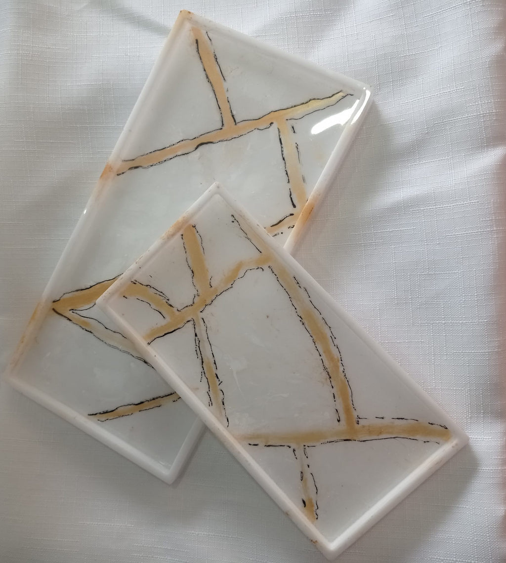 Lot de 2 plateaux artisanaux effet marbre | Luxe pour votre salle de bain