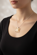 Collar Cuadrado con Pan de Oro — Resina Artesanal