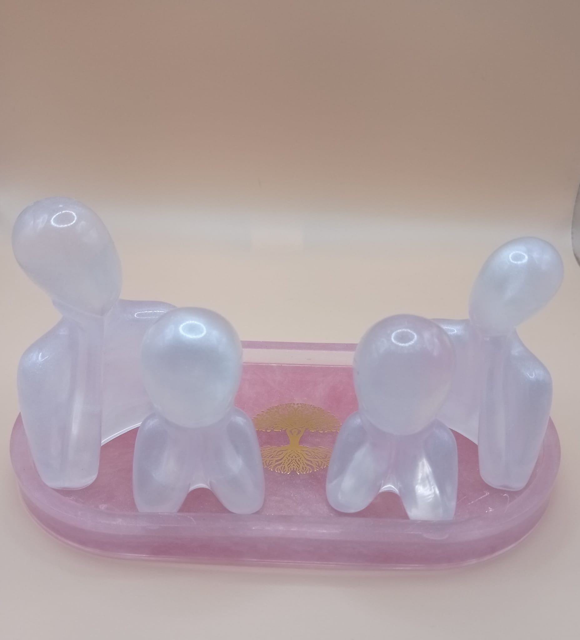 Familia feliz de 3 miembros