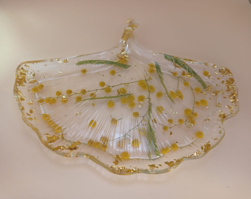 🌼 Artisanal Mimosa Leaf Tray — Spring Caught Forever
