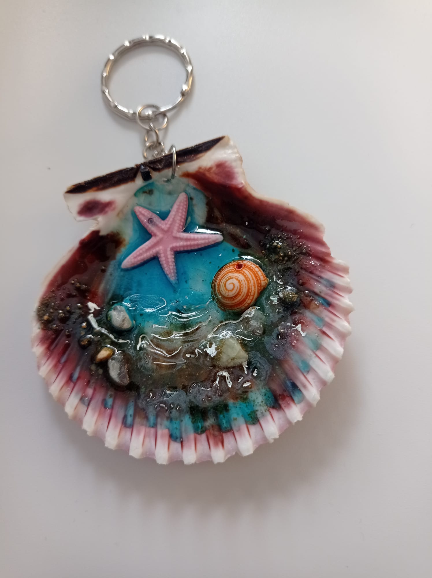 Llavero Concha Marina regalo único hecho a mano