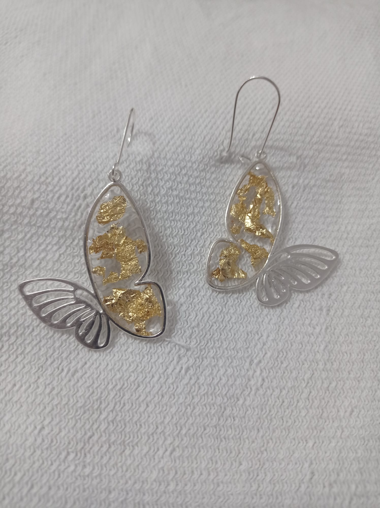 Boucles d'Oreilles Papillon Artisanales en Résine — Choisis ta Couleur 🦋