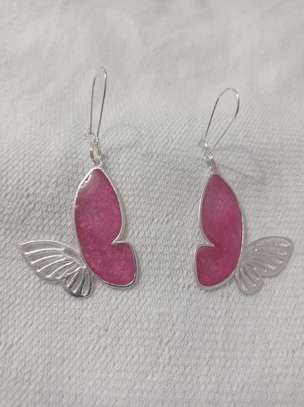 Boucles d'Oreilles Papillon Artisanales en Résine — Choisis ta Couleur 🦋