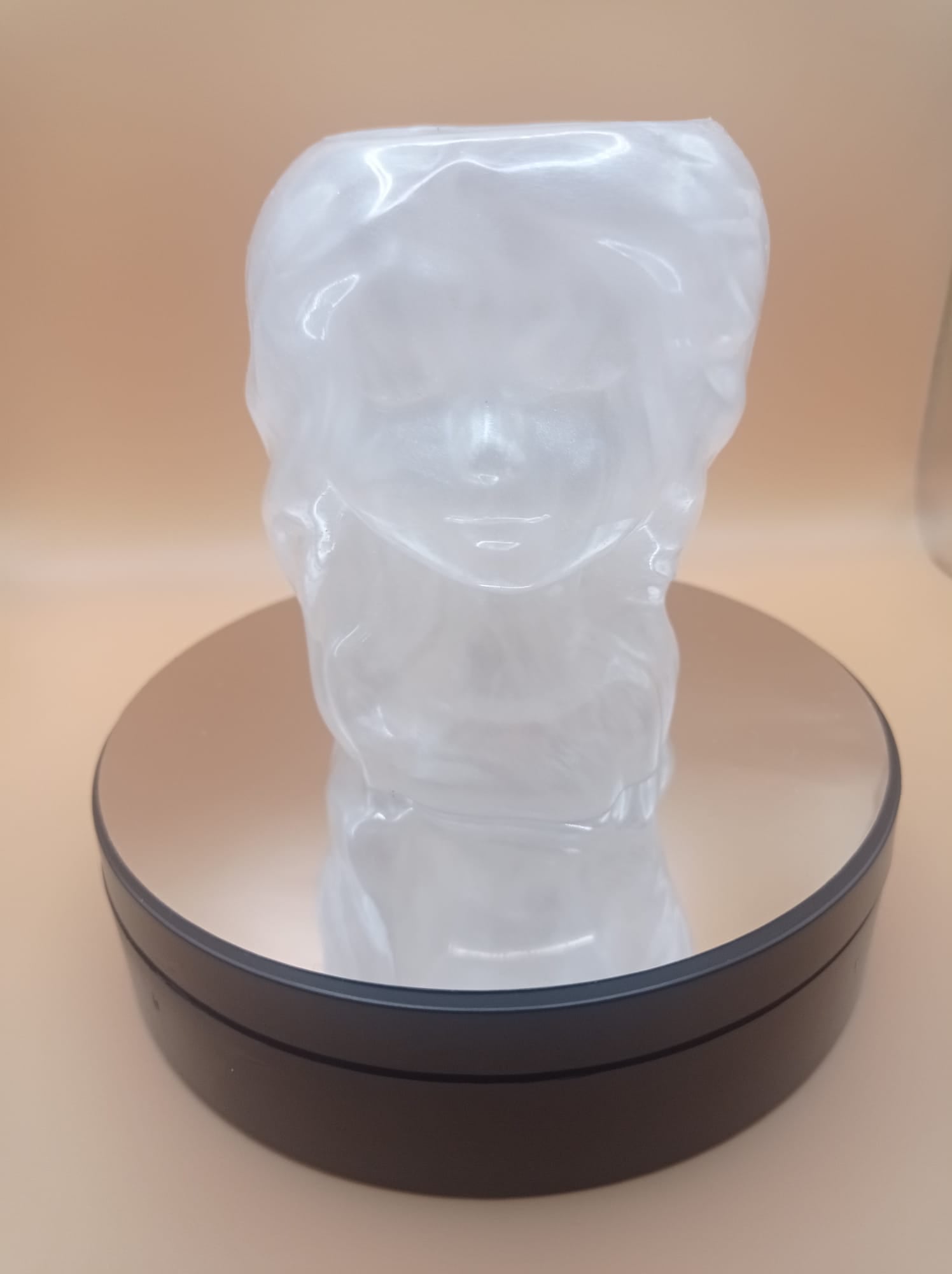 Maceta Decorativa de Niña