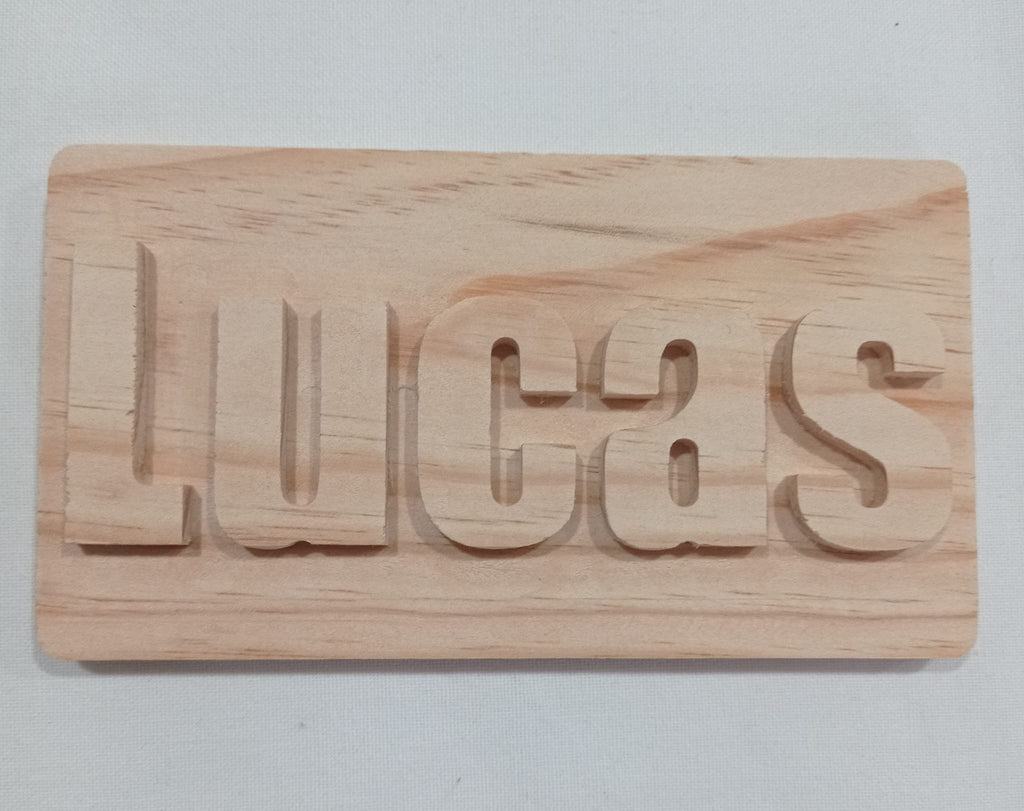 Plaque en bois personnalisée avec nom